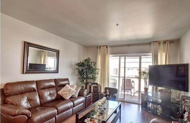 Buy residential apartment 844.97sqf. in Brossard, Quebec, Canada image 4