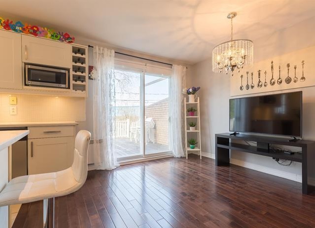 Buy residential two or more storey 2100.00sqf. in Brossard, Quebec, Canada image 4