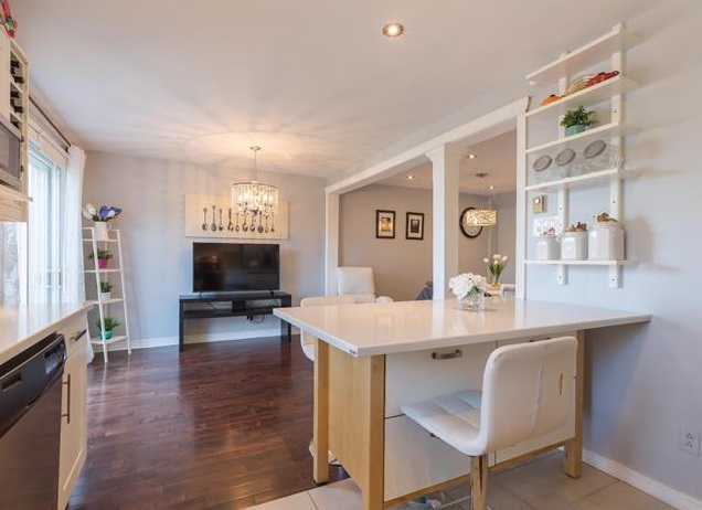 Buy residential two or more storey 2100.00sqf. in Brossard, Quebec, Canada image 6