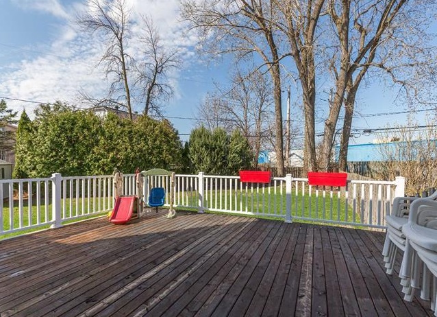 Buy residential two or more storey 2100.00sqf. in Brossard, Quebec, Canada image 9