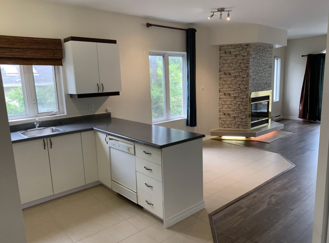 Rent residential apartment 0.00sqf. in Brossard, Quebec, Canada image 4