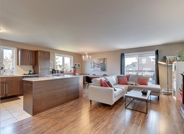 sell a residential in CA La Prairie