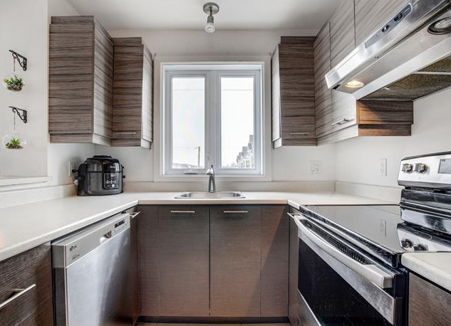 Rent residential apartment 0.00sqf. in Saint-Jean-sur-Richelieu, Quebec, Canada image 2